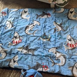 Twin comforter flat sheet and fitted sheet set Bedding